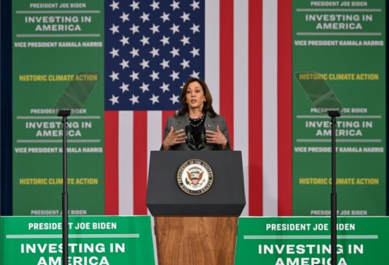 Presidential Candidates Spark Controversy with Radical Immigration Proposals Amidst Heated Debate