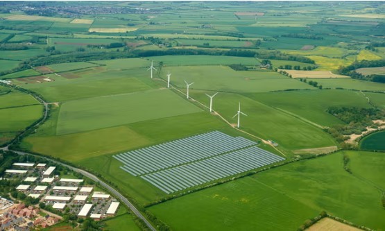 Solar and Wind Power Will Fall Short of 2030 Clean Energy Goals Without £48bn Investment