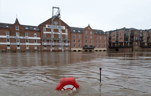 Insurance Payouts Hit Seven-Year High Due to Climate Crisis, Warns Industry