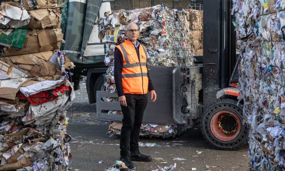 Winter Contamination Hinders UK Recycling Efforts